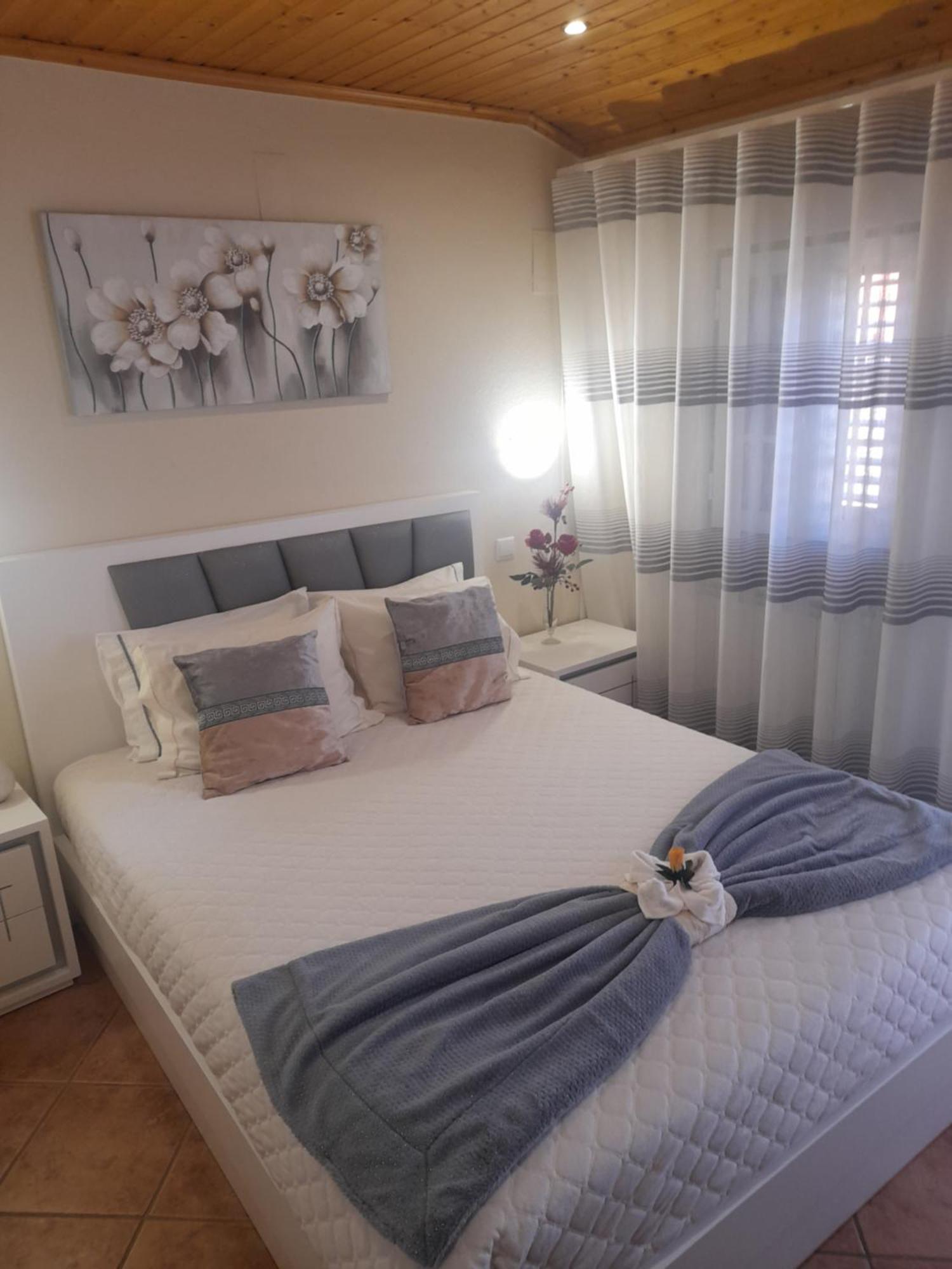 Casa Pelourinho Lejlighed Gouveia  Værelse billede